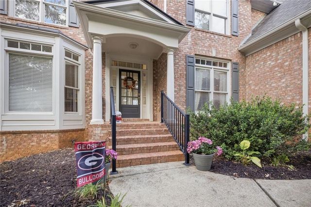 5930 Westcroft Lane, Cumming, GA 30040
