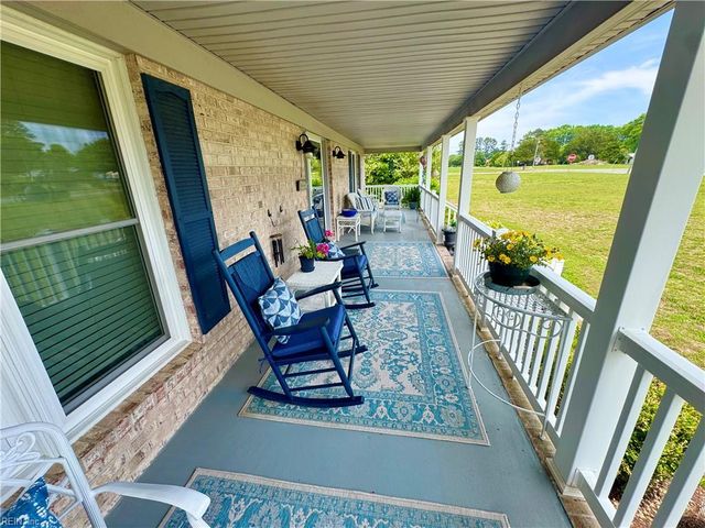 23104 Storys Station Rd, Courtland, VA 23837