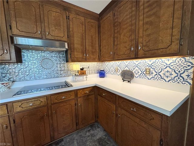 23104 Storys Station Rd, Courtland, VA 23837
