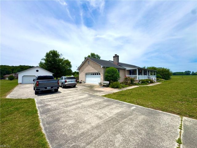 23104 Storys Station Rd, Courtland, VA 23837