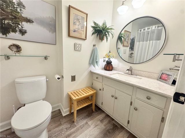 23104 Storys Station Rd, Courtland, VA 23837