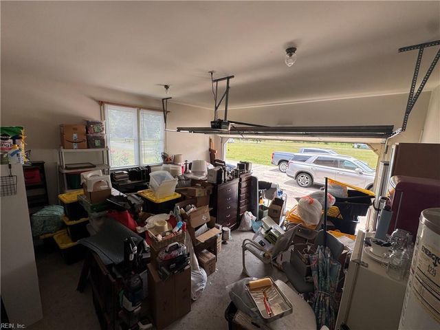 23104 Storys Station Rd, Courtland, VA 23837