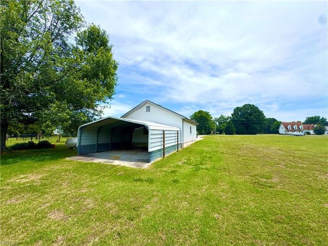 23104 Storys Station Rd, Courtland, VA 23837
