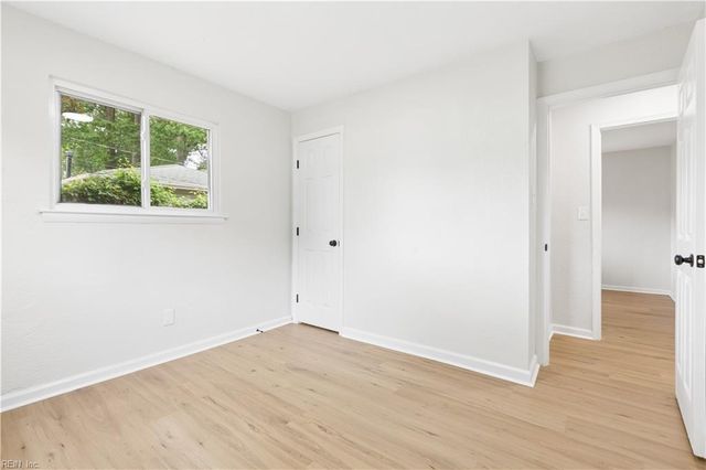 412 Lineberry Rd, Virginia Beach, VA 23452