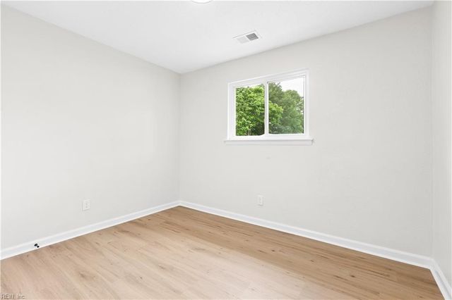 412 Lineberry Rd, Virginia Beach, VA 23452