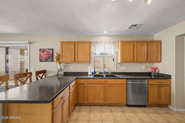 3409 N SUNAIRE --, Mesa, AZ 85215