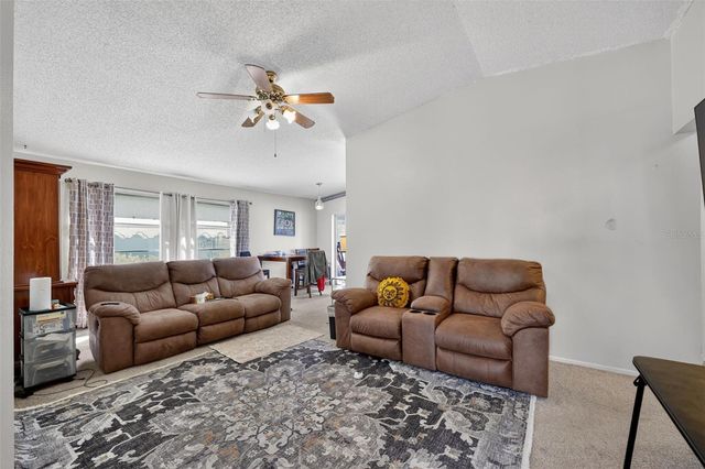 1535 THISTLEDOWN DRIVE, Brandon, FL 33510