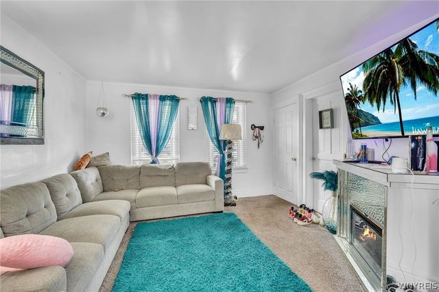 25 La Force Place, Buffalo, NY 14207