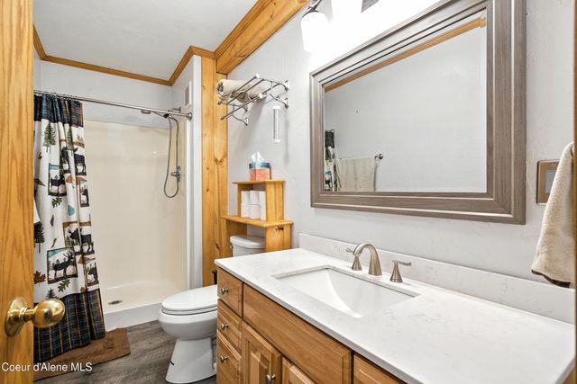 475 Old Range Rd, Clark Fork, ID 83811