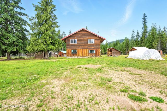 475 Old Range Rd, Clark Fork, ID 83811