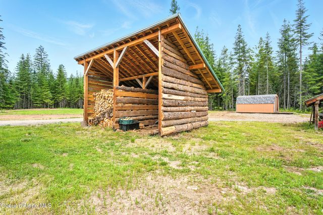 475 Old Range Rd, Clark Fork, ID 83811