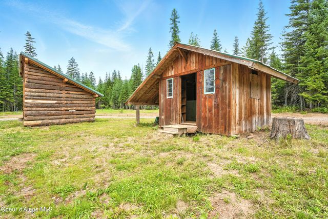 475 Old Range Rd, Clark Fork, ID 83811