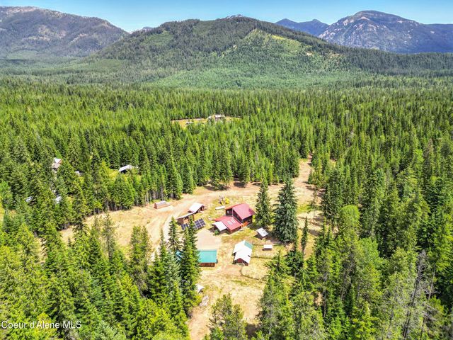 475 Old Range Rd, Clark Fork, ID 83811
