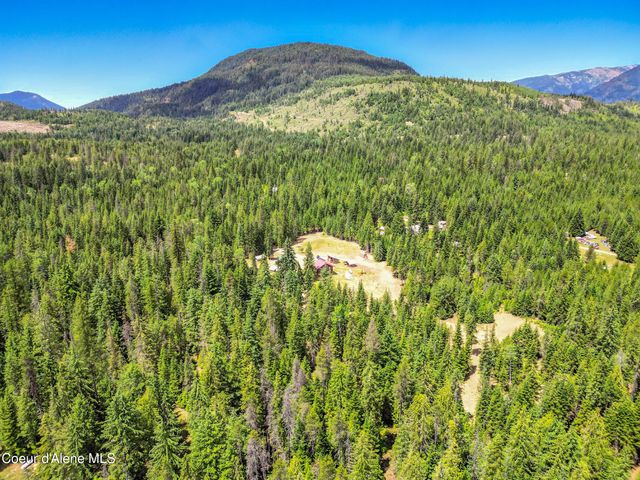 475 Old Range Rd, Clark Fork, ID 83811