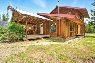 475 Old Range Rd, Clark Fork, ID 83811