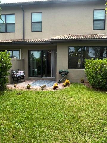 8351 Cadre Noir Road, Lake Worth, FL 33467