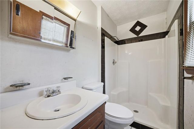 850 King SE Drive, Conyers, GA 30094