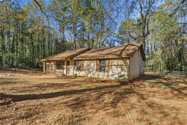 850 King SE Drive, Conyers, GA 30094