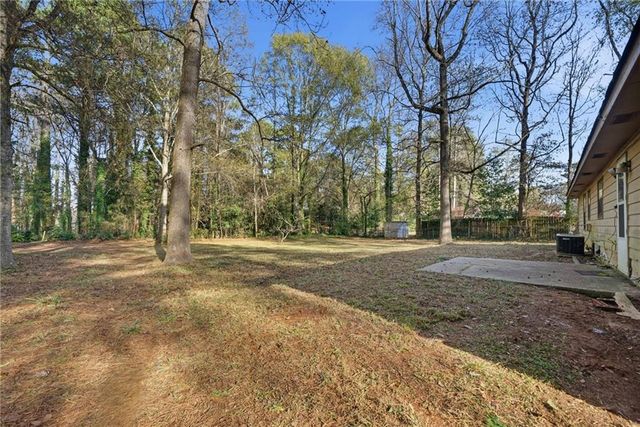 850 King SE Drive, Conyers, GA 30094