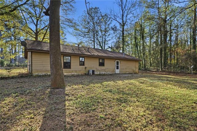 850 King SE Drive, Conyers, GA 30094