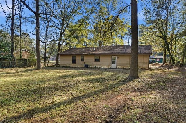 850 King SE Drive, Conyers, GA 30094