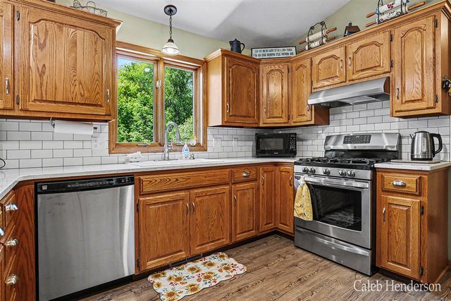 4444 2nd Street, Caledonia, MI 49316