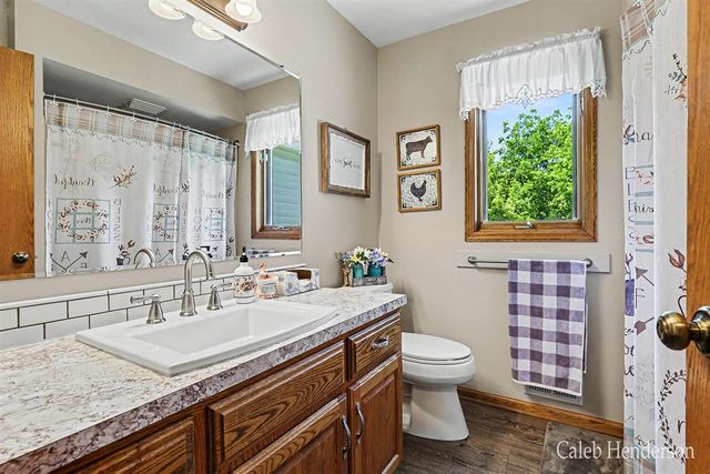4444 2nd Street, Caledonia, MI 49316