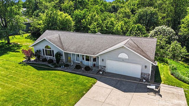 4444 2nd Street, Caledonia, MI 49316