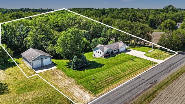 4444 2nd Street, Caledonia, MI 49316
