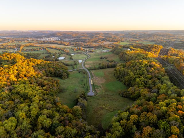 2001 Vista Creek Ln, Franklin, TN 37064