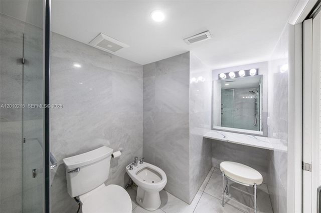 520 Brickell Key Dr A710, Miami, FL 33131