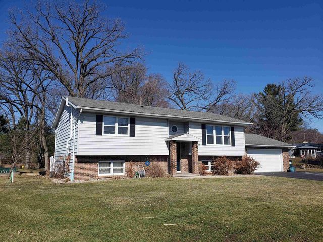 116 Meadow Lane, Deforest, WI 53532