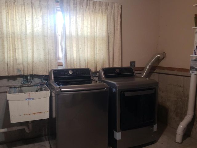 116 Meadow Lane, Deforest, WI 53532