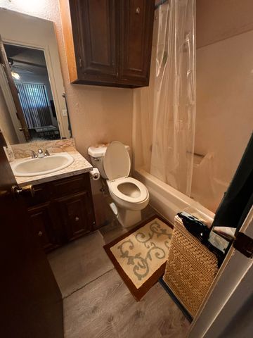 3902 Sides Street, Plainview, TX 79072