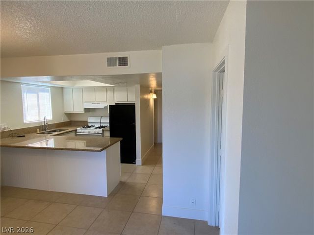 6994 Issac Avenue A, Las Vegas, NV 89156