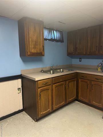 3422 Crandon Drive, Davison, MI 48423