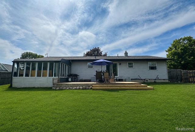 3422 Crandon Drive, Davison, MI 48423