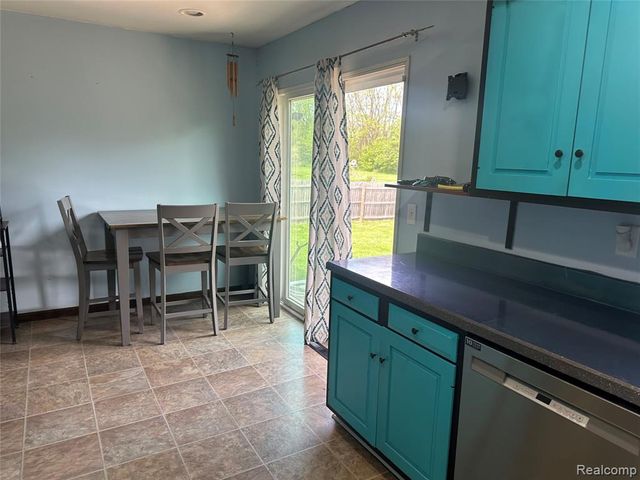 3422 Crandon Drive, Davison, MI 48423