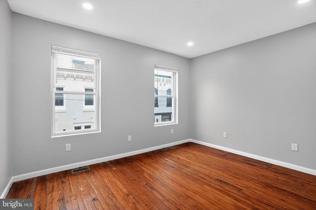 1346 N DOVER ST, Philadelphia, PA 19121