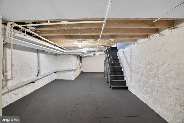 1346 N DOVER ST, Philadelphia, PA 19121