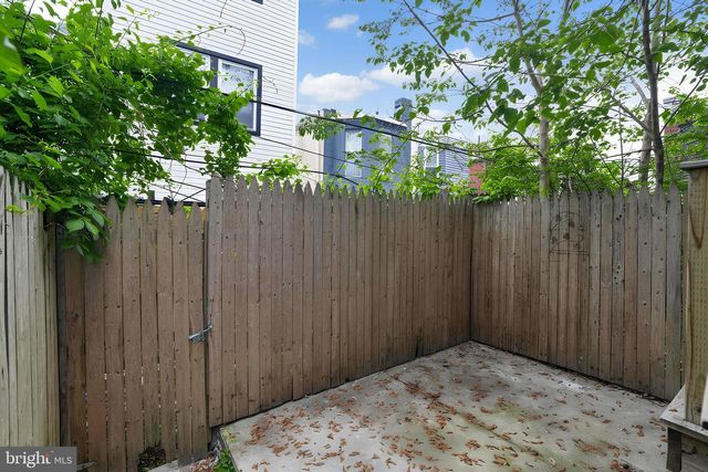 1346 N DOVER ST, Philadelphia, PA 19121