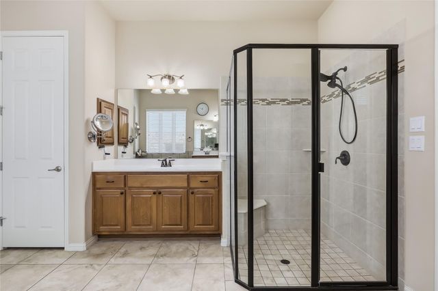 7607 Pace Ravine DR, Lago Vista, TX 78645