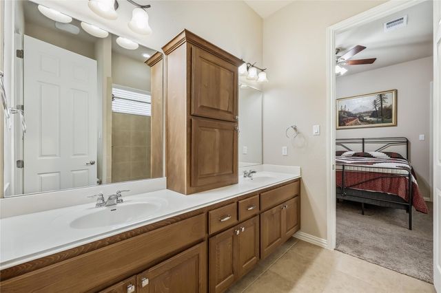 7607 Pace Ravine DR, Lago Vista, TX 78645