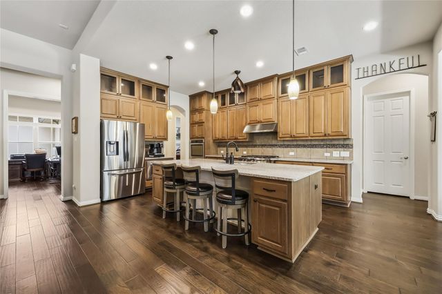 7607 Pace Ravine DR, Lago Vista, TX 78645