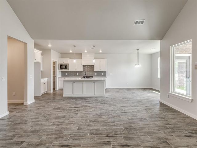 12900 NW 143rd Street, Piedmont, OK 73078