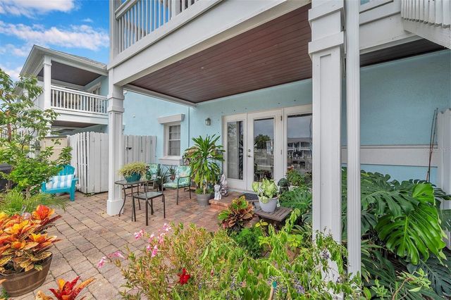 5176 SALMON DRIVE SE A, St Petersburg, FL 33705