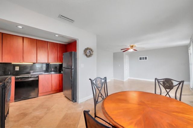 5176 SALMON DRIVE SE A, St Petersburg, FL 33705