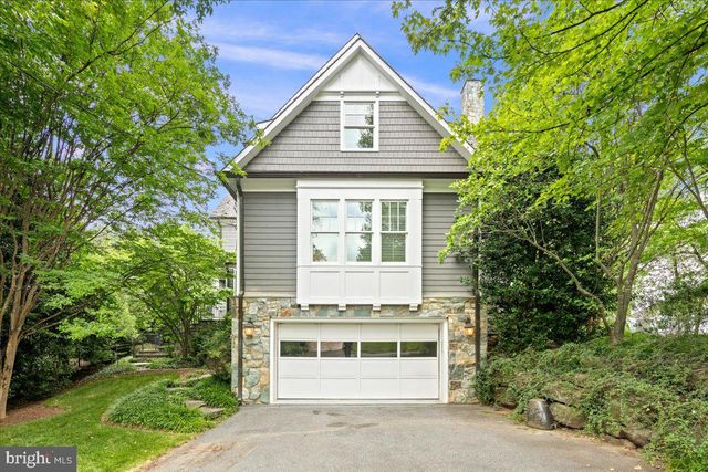 4615 32ND ST N, Arlington, VA 22207