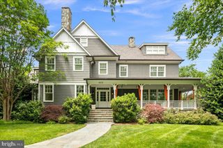 4615 32ND ST N, Arlington, VA 22207