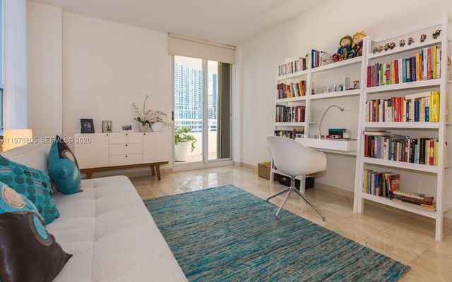 888 Brickell Key Dr 804, Miami, FL 33131